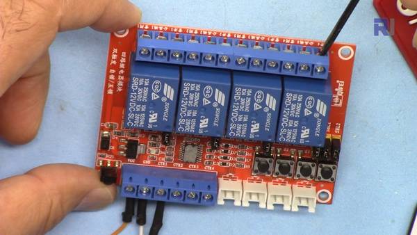 QIFEI 4 channel Relay: close up view